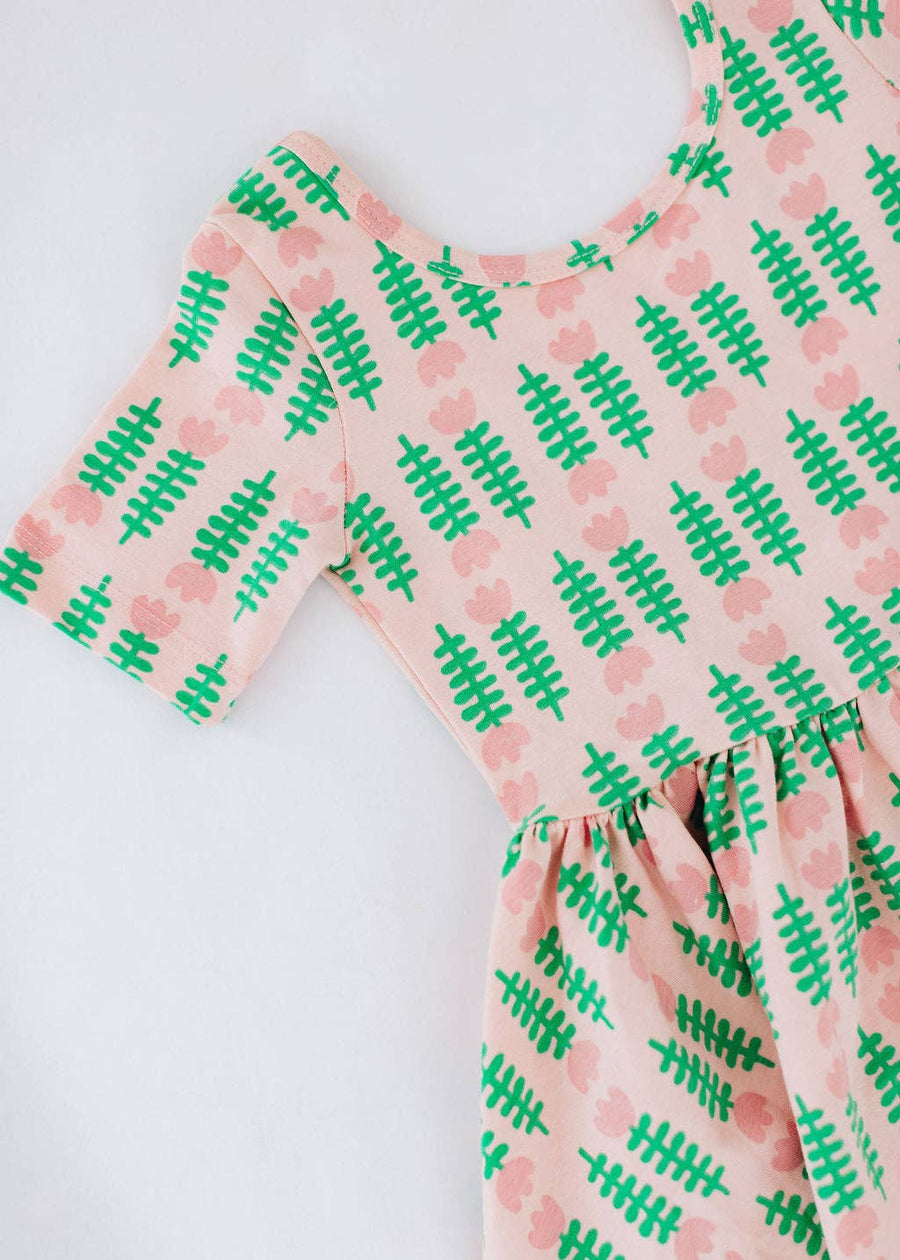 Short Sleeve Twirl Dress in Pink Tulips