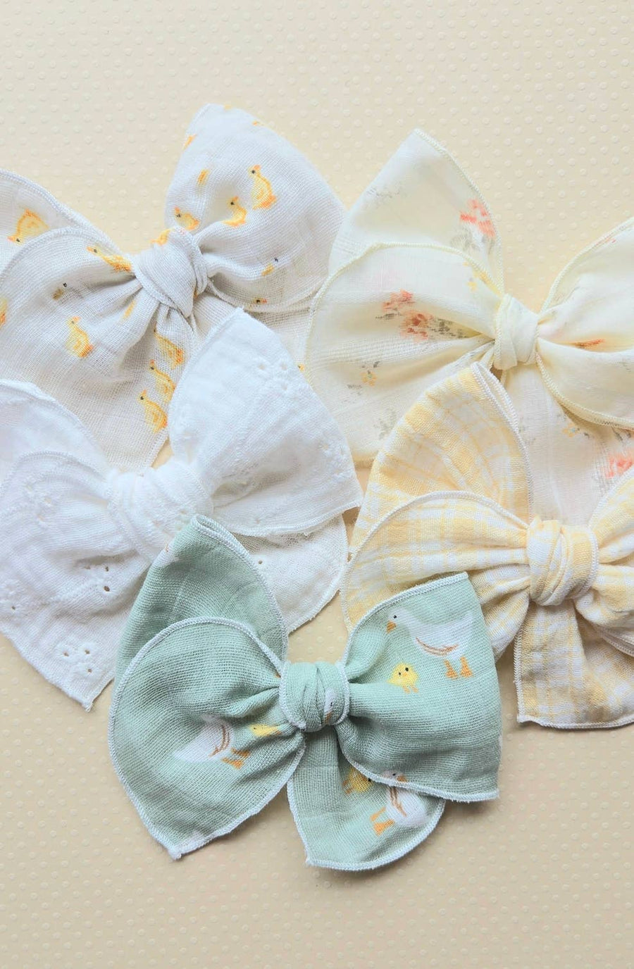Fable Bow on Clip • Light Cream Plaid Gauze