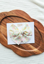 Fable Bow on Clip • Ginny Floral