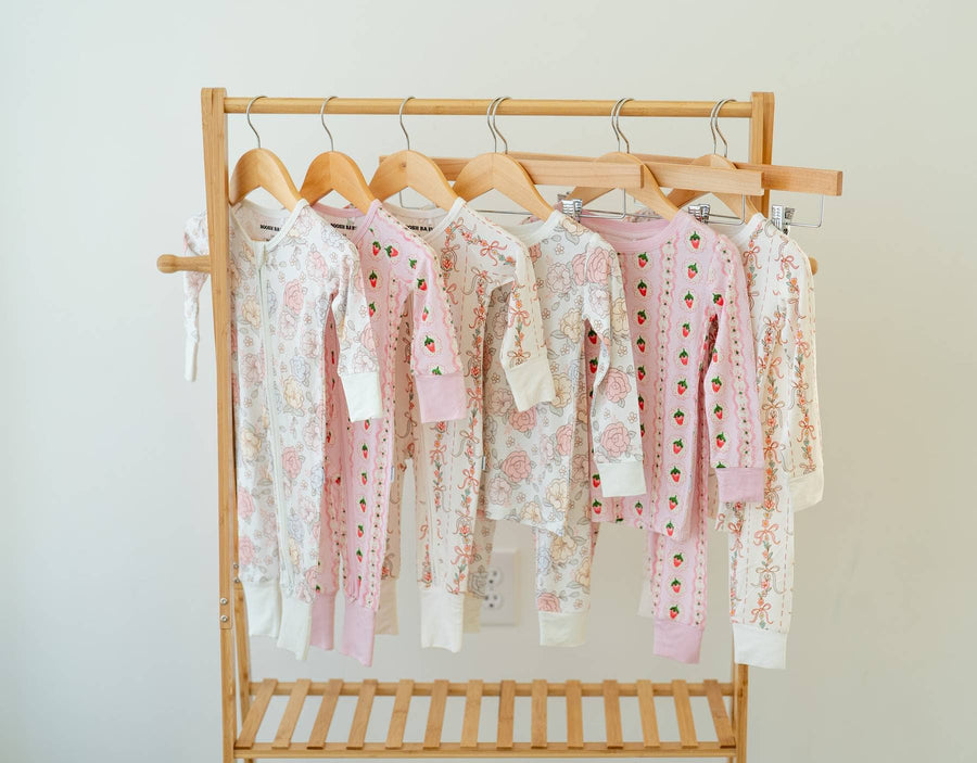 Spring Floral Garland PJs | Two-Piece Bamboo Pajama Set
